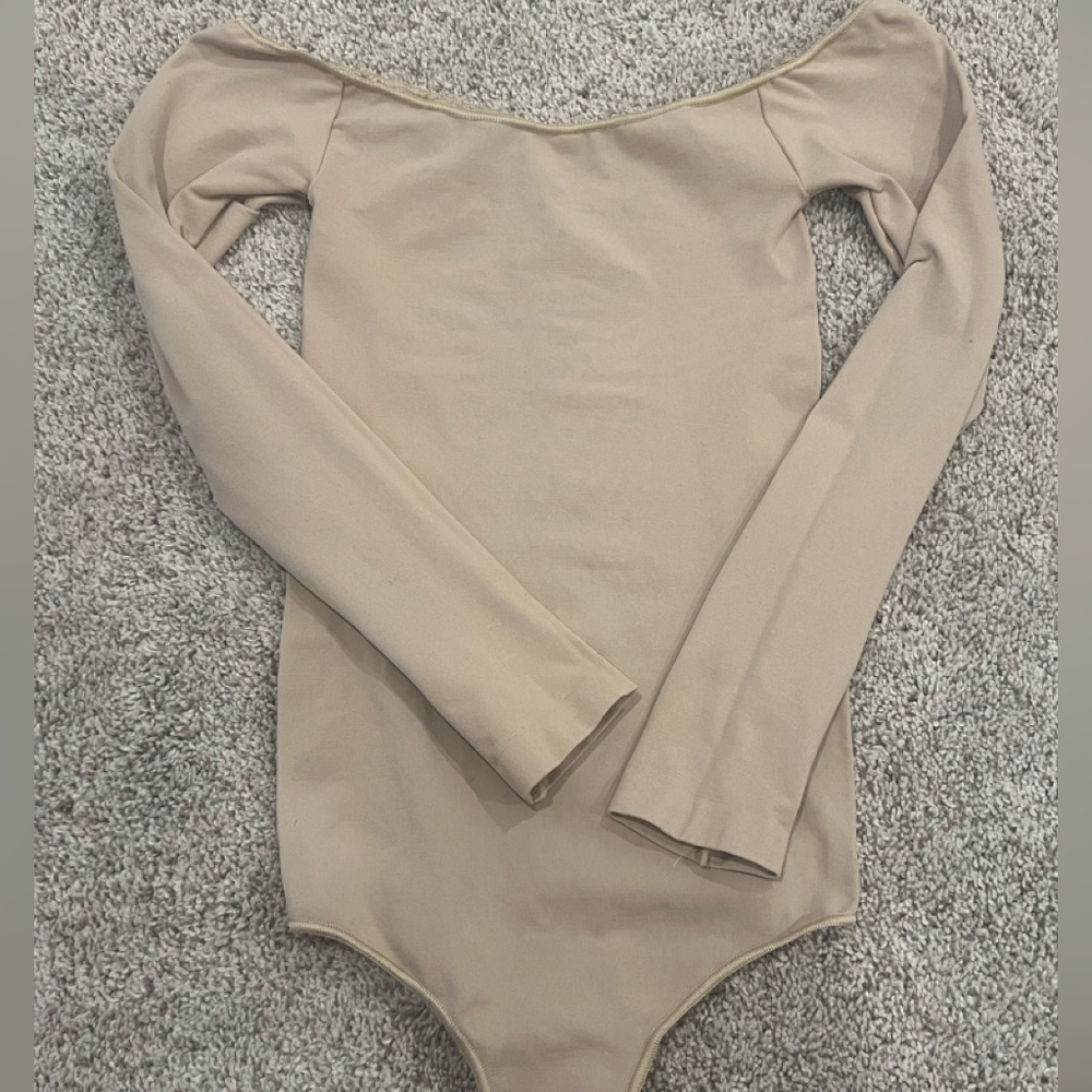 SKIMS Off The Shoulder Bodysuit